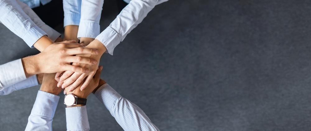 Ola de integración de SWIFT: Cómo Ripple y Stellar están cambiando las transacciones mundiales Algorand