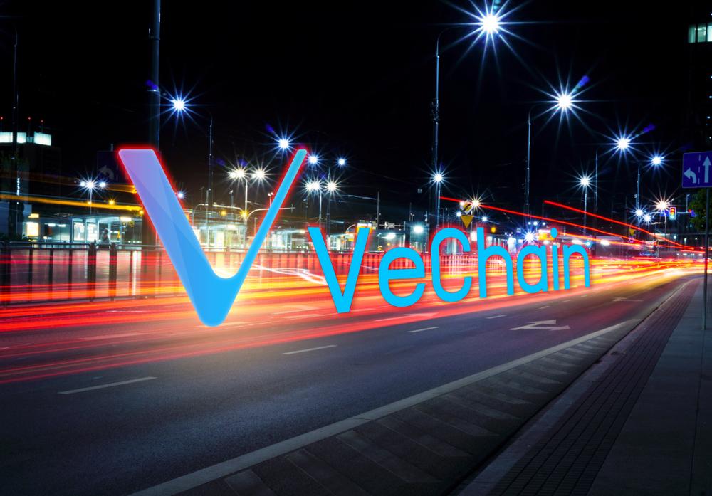 VeChain (VET) Inside? Blockchain Revolutionizes Trade: Maersk and DBS Drive Inaugural TradeTrust Shipment