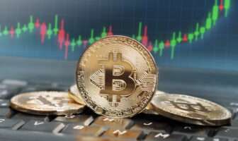 Bitcoin bleibt knapp über der kritischen Unterstützung – doch der Trend geht nach unten Bitcoin