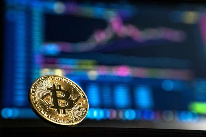El bitcoin ha superado los 50.000 dólares por primera vez en tres meses, mientras que Cardano lidera la fiesta de las altcoins y se sitúa en niveles de 3 dólares.