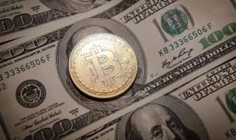 Wolf of Wall Street: „Jetzt Bitcoin kaufen und reich werden.“