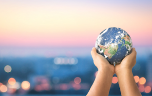 In the wild world of blockchain, projects need to practice a two-way dialogue