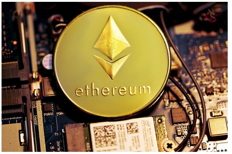 Сети L2 на базе Ethereum опережают мейннет: Base и zkSync Era лидируют Nate Geraci, ETF expert, expects low demand for Ethereum futures ETFs but sees potential in combined BTC+ETH futures ETFs.