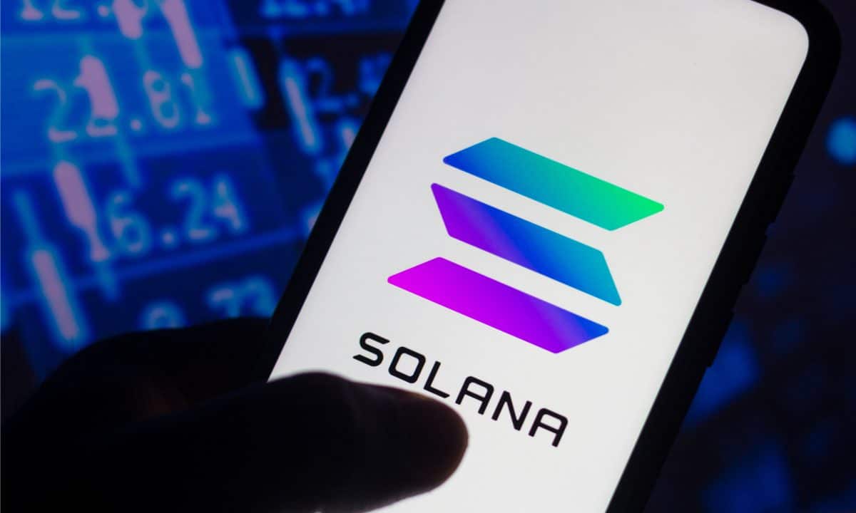 Solana Phone Sales Skyrocket as Traders Capitalize on BONK Arbitrage